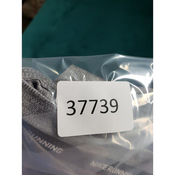 Nike Top Size Small Womens Gray Running Performance Athletic Ladies Dri Fit - Picture 7 of 7